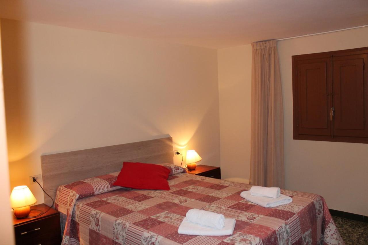 Apartaments Turistics Vilaro Llorts Exterior photo