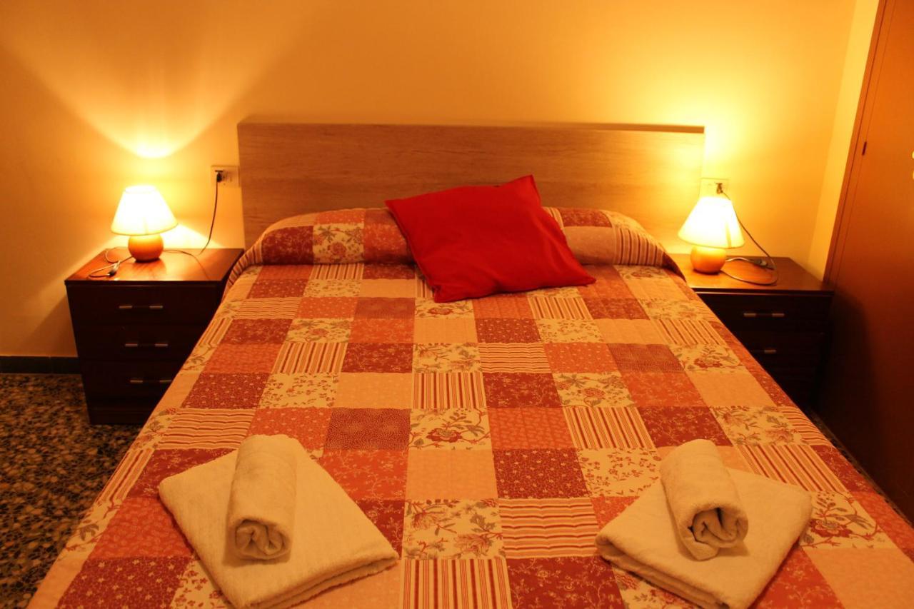 Apartaments Turistics Vilaro Llorts Exterior photo