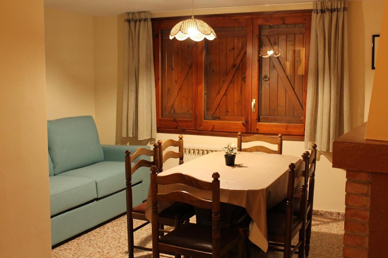 Apartaments Turistics Vilaro Llorts Exterior photo