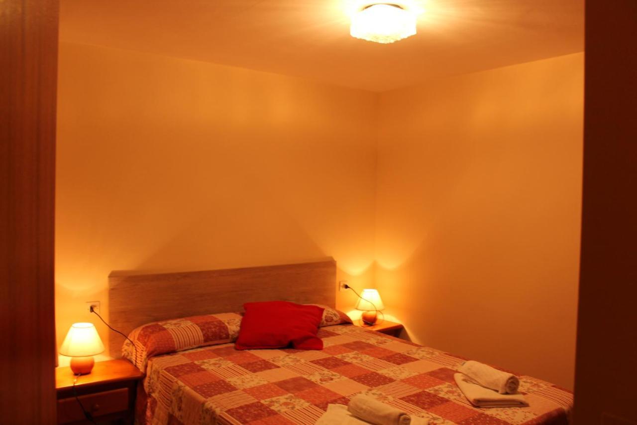 Apartaments Turistics Vilaro Llorts Exterior photo