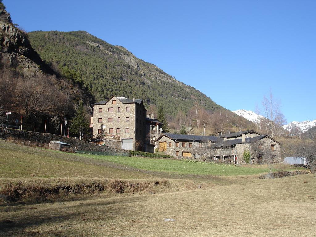 Apartaments Turistics Vilaro Llorts Exterior photo